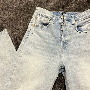 GAP curvy cheeky straight jeans 👖